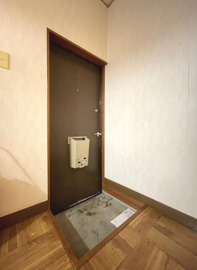 【玄関】