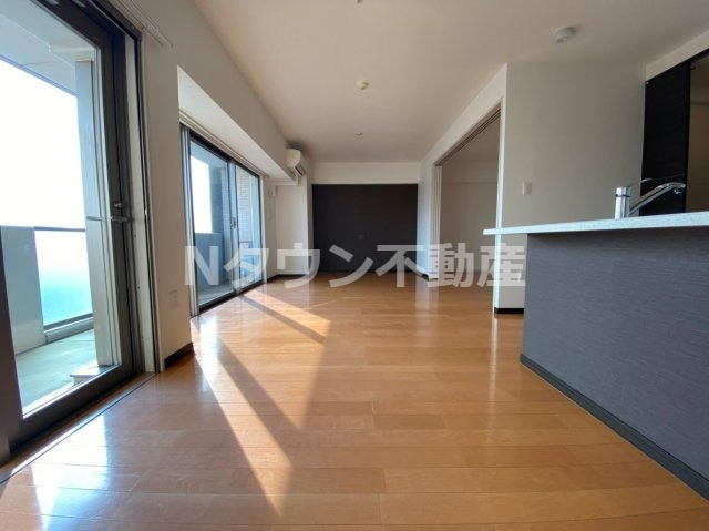 【居間・リビング】 | 茶屋ヶ坂ライズ | 居間です