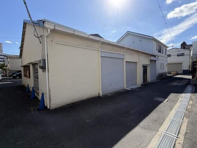 大日町2丁目倉庫
