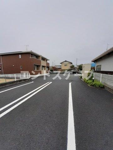 アリエスの駐車場|高崎、前橋のお部屋探しはエンドスケープまで！お客様の理想お聞かせ下さい♪