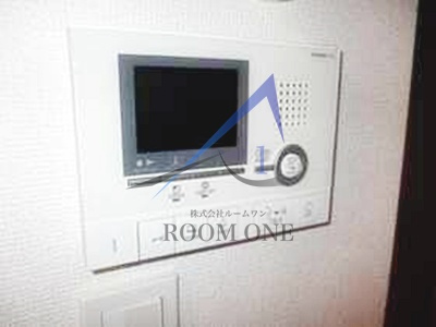 リシェス北千住のセキュリティ|モニター付きインターホンです。