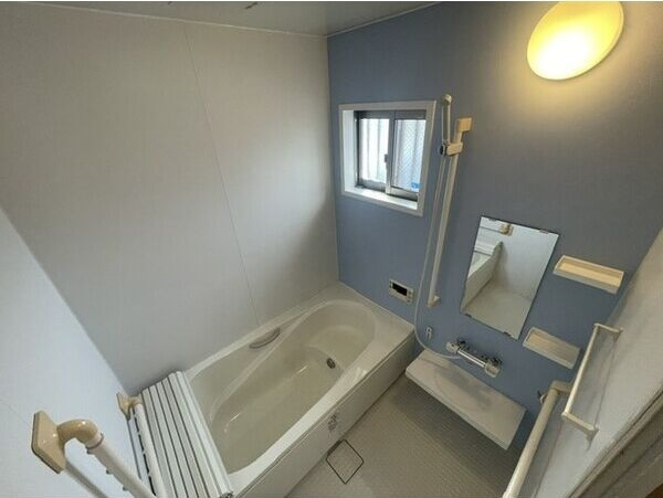 MANAHOUSEの浴室