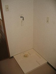 ジェヌイン本山の洗面所
