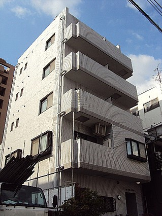 神戸市中央区東雲通１丁目の賃貸マンションの外観