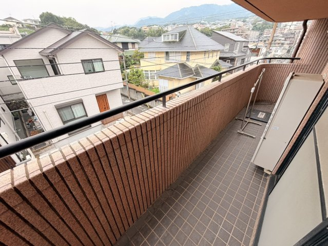 西宮市老松町の賃貸マンションのバルコニー