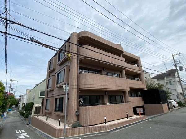 西宮市老松町の賃貸マンションの外観