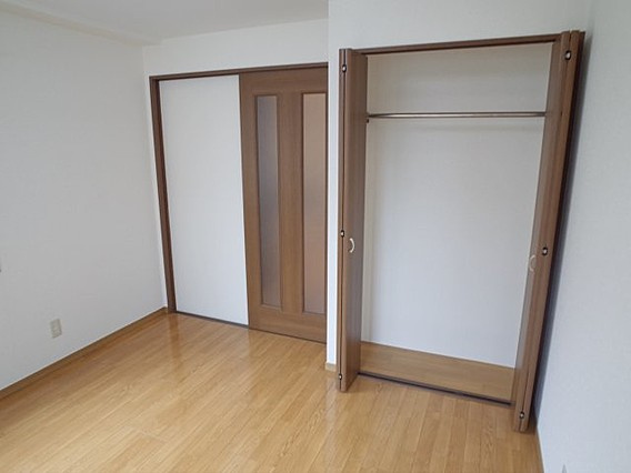 パル住吉の収納