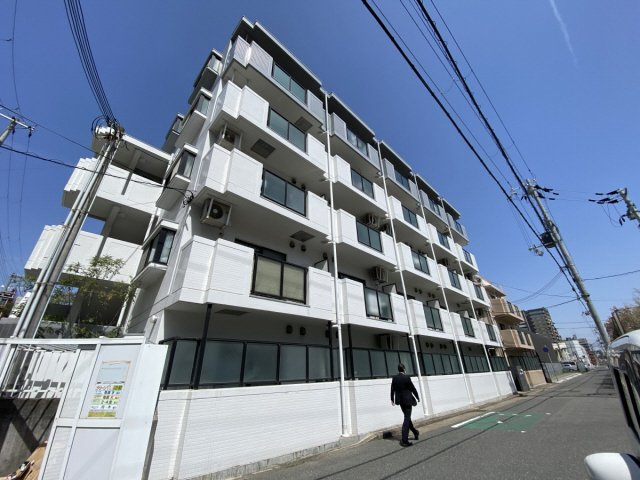 神戸市東灘区本山南町８丁目の賃貸マンションの外観