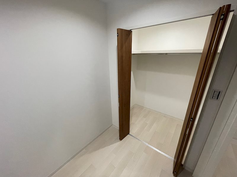 神戸市中央区日暮通５丁目の賃貸マンションの収納