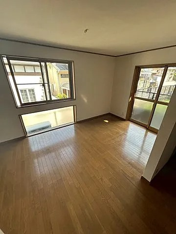 神戸市東灘区御影山手５丁目の一戸建ての居間・リビング