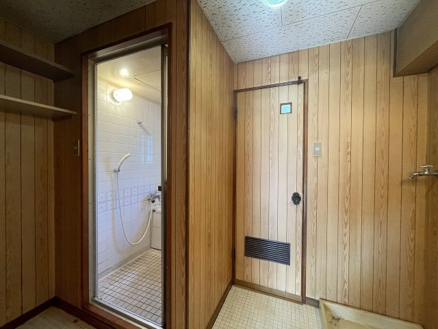 エメラルドマンション田方の洗面所