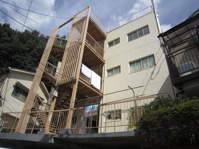 神戸市灘区一王山町の賃貸マンションの外観