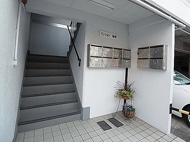 マンション福田のエントランス