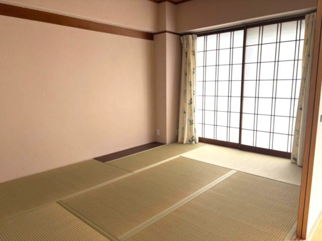 芦屋市東山町の賃貸マンションの和室