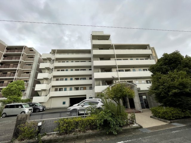 西宮市門前町の賃貸マンションの外観
