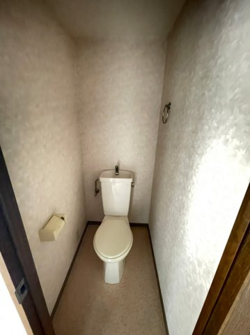神戸市東灘区本庄町１丁目の賃貸マンションのトイレ