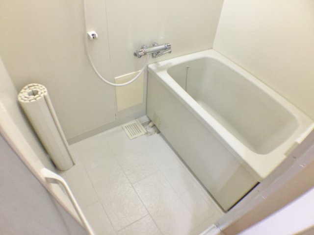 ジョイフル南町の浴室