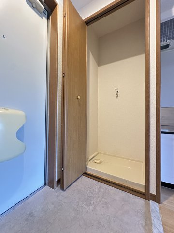 バンブーコートⅢ番館の玄関