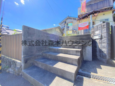 【エントランス】 | 　寝屋川市菅相塚町11戸建貸家 | エントランスです