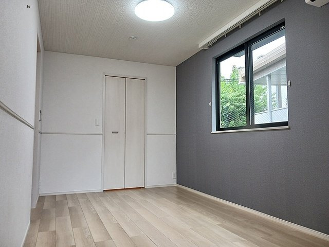 内装は落ち着いています