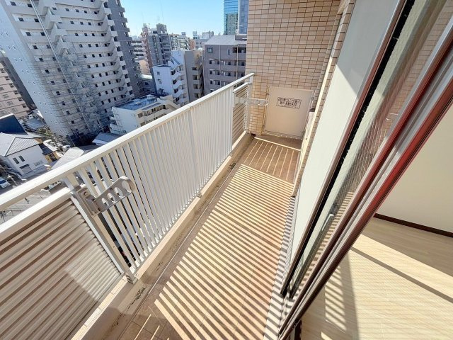 アーバンフラッツ西中島のバルコニー