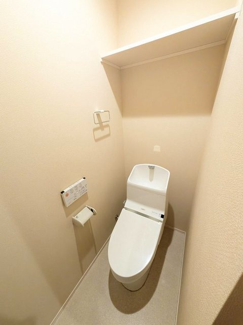 メゾンHIROのトイレ