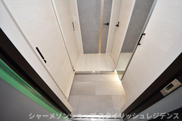 オーヴィジョンクラス浅香通りの玄関