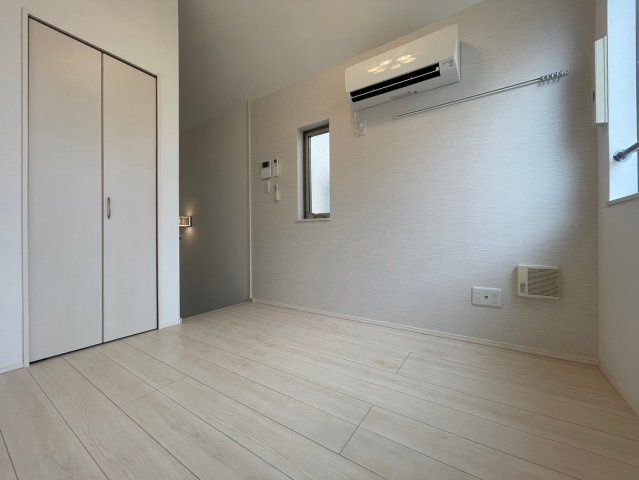 板橋区中丸町のアパートの居間・リビング|別号室イメージの為、現状を優先致します。
