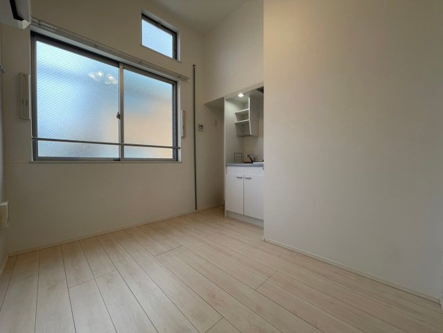 板橋区中丸町のアパートのバルコニー|別号室イメージの為、現状を優先致します。