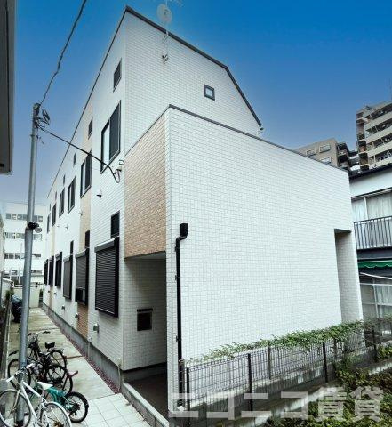 江戸川区宇喜田町のアパートの外観