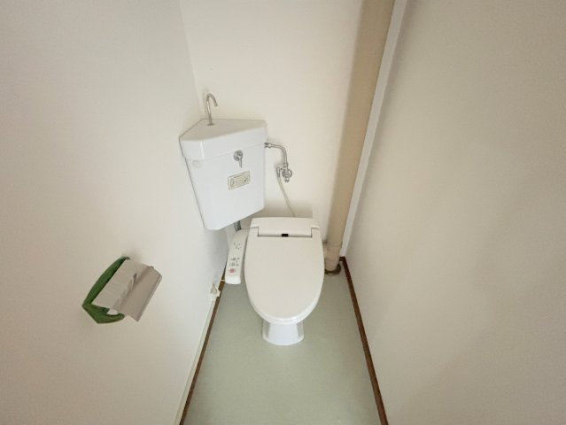 リアライズ東三国のトイレ