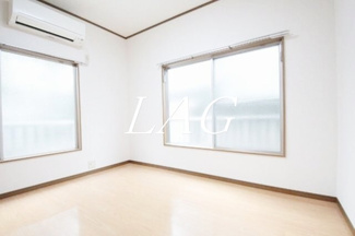 【居間・リビング】 | ダルタニアンコート | 洋室のお部屋です。