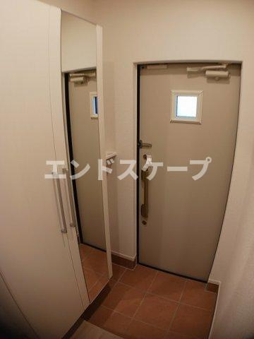 アーバンコート東貝沢の玄関|高崎、前橋のお部屋探しはエンドスケープまで！お客様の理想お聞かせ下さい♪
