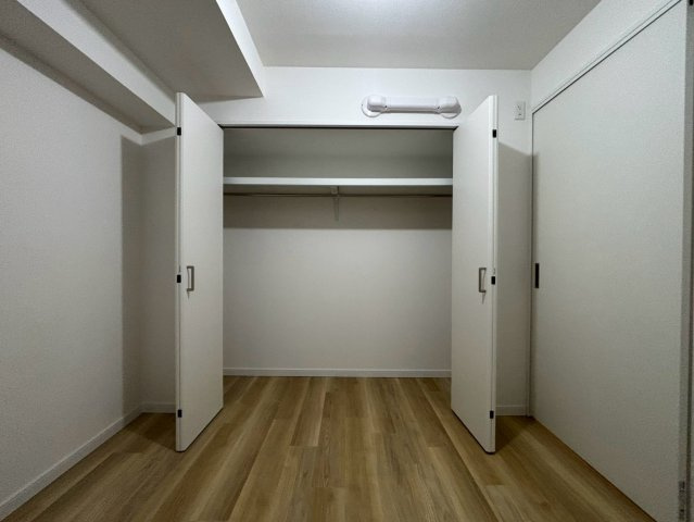 めじろ台ハイムの収納|お子様にとっての初めての「自分だけの部屋」ベットや勉強机も楽に置けます♪