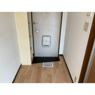 【玄関】 | グランモア三光町