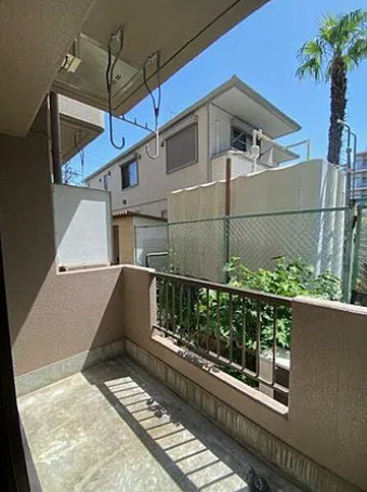 調布市多摩川３丁目の賃貸マンションのバルコニー