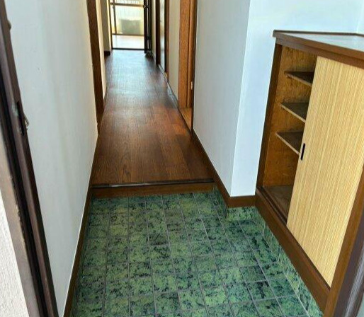 調布市多摩川３丁目の賃貸マンションの玄関
