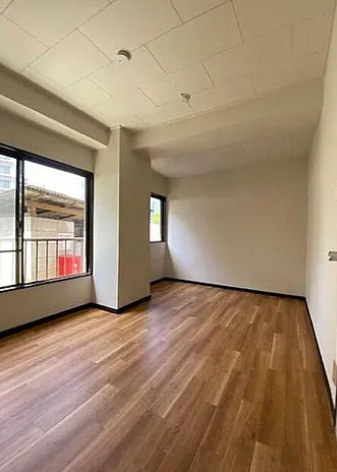 調布市多摩川３丁目の賃貸マンションの居間・リビング|※別部屋参考写真