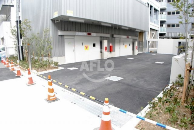エルヴェ東天満　堀川小学校区の駐車場|エルヴェ東天満　駐車場