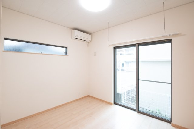 イチ町屋の洋室