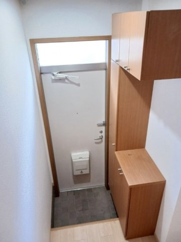 シャンソレイユの玄関