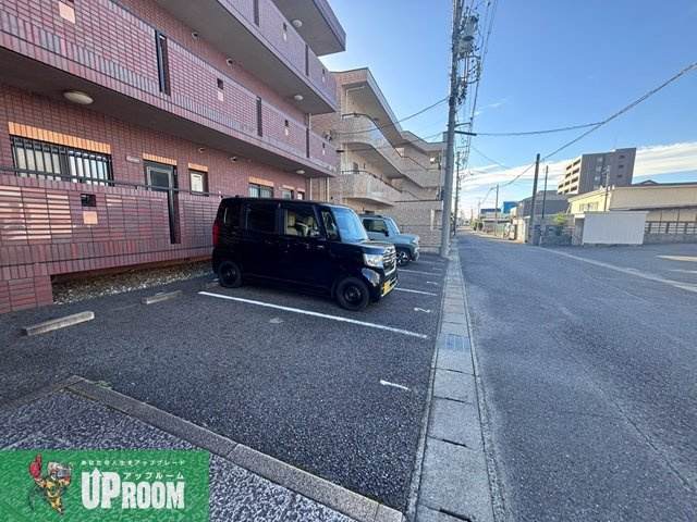 ヴィラエスポワールの駐車場