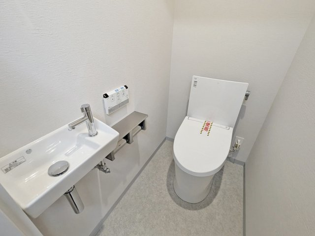 VORT浅草江戸通りのトイレ