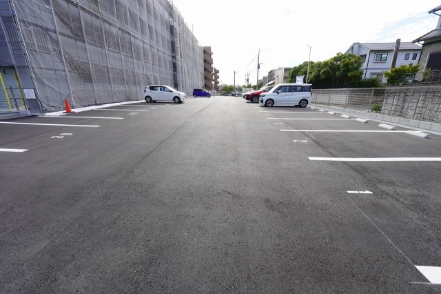 サウスサイドビル自由ヶ丘の駐車場