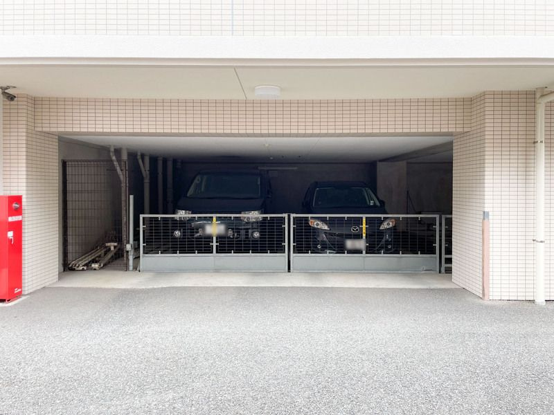 アイディーコート上永谷のエントランス