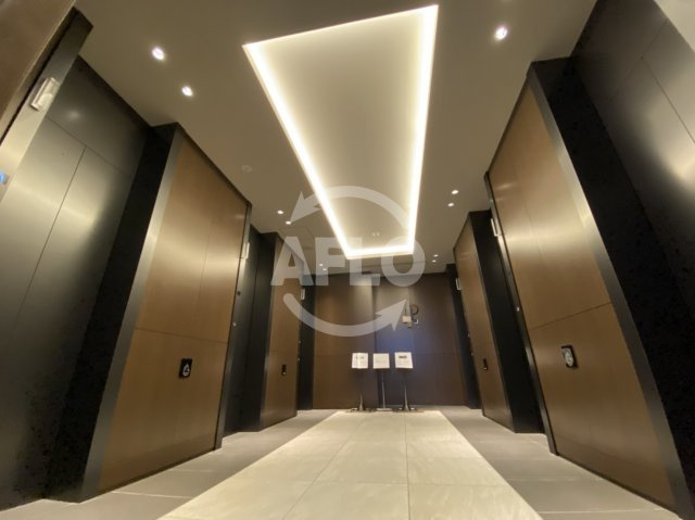 グランドメゾン新梅田タワー THE CLUB RESIDENCEのその他共用部分|グランドメゾン新梅田タワー THE CLUB RESIDENCE　エレベーターホール