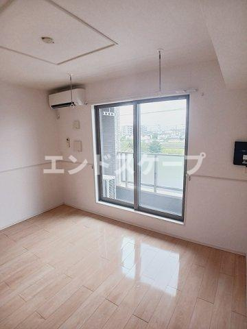 ブライト・アンジュの居間・リビング|高崎、前橋のお部屋探しはエンドスケープまで！お客様の理想お聞かせ下さい♪
