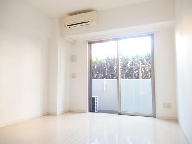 Ｈｕｍａｎ　Ｒｅｓｉｄｅｎｃｅの居間・リビング