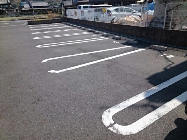 【駐車場】 | ブリジャンテ　Ⅱ