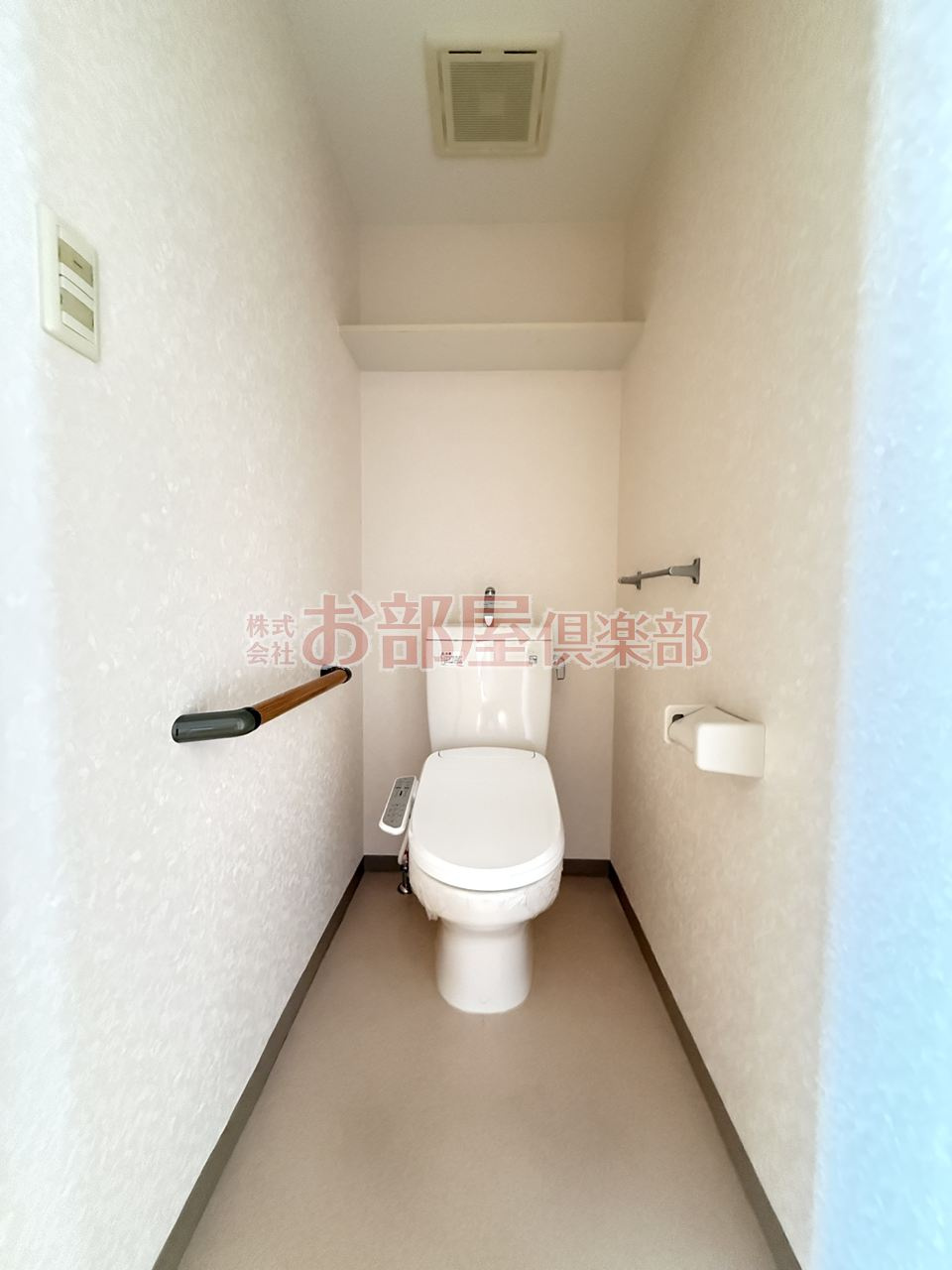 ルネスTANAKAのトイレ|ゆったりとした空間のトイレです